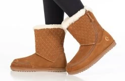 FINAL SALE - Chestnut BILLY Cozy Quilt Lux Boots 12 FINAL SALE - Chestnut BILLY Cozy Quilt Lux Boots -Billy Shoes Store BK21326 250 studio standing 1 940x614 a99303dc e2aa 4d33 af86 6116887d2e5b
