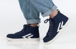 Navy/White BILLY CS Sneaker High Tops 20 Navy/White BILLY CS Sneaker High Tops -Billy Shoes Store BK22342 410 studio standing 1 940x614 d47cc1a7 f9ea 4392 b44a 93c8944caabb