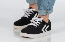 Black/White BILLY CS Sneaker Low Tops -Billy Shoes Store BK22343 002 studio standing 2 940x614 f33aee1b ac4d 49b4 90d8 1e4e0754587e